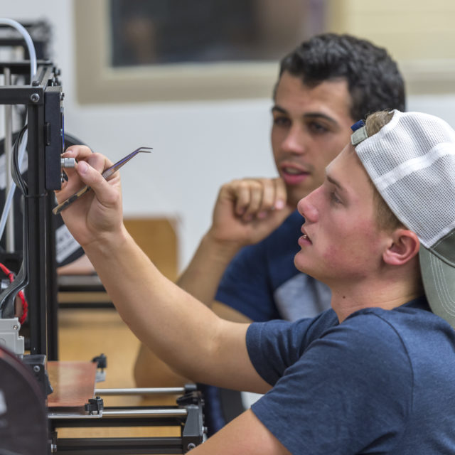 image of student engineers