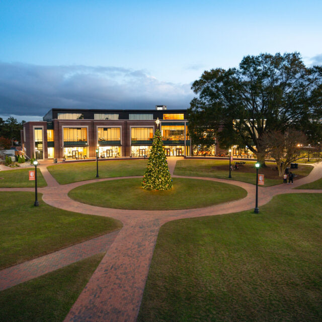 image of the Campbell University Academic Circle - Christmas 2020