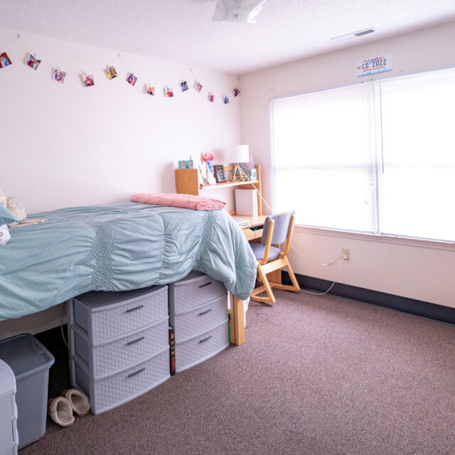 Image of a bedroom inside a Faculty Memorial Commons apartment