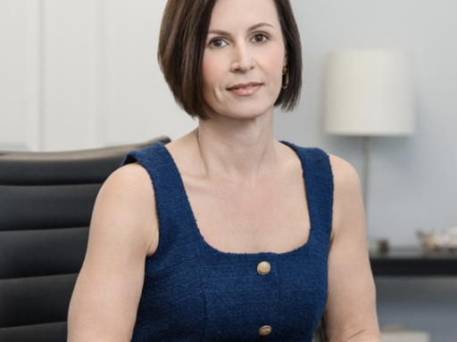 Photo of Katherine Frye '01