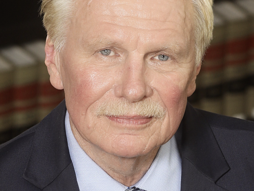 Photo of Dean J. Rich Leonard