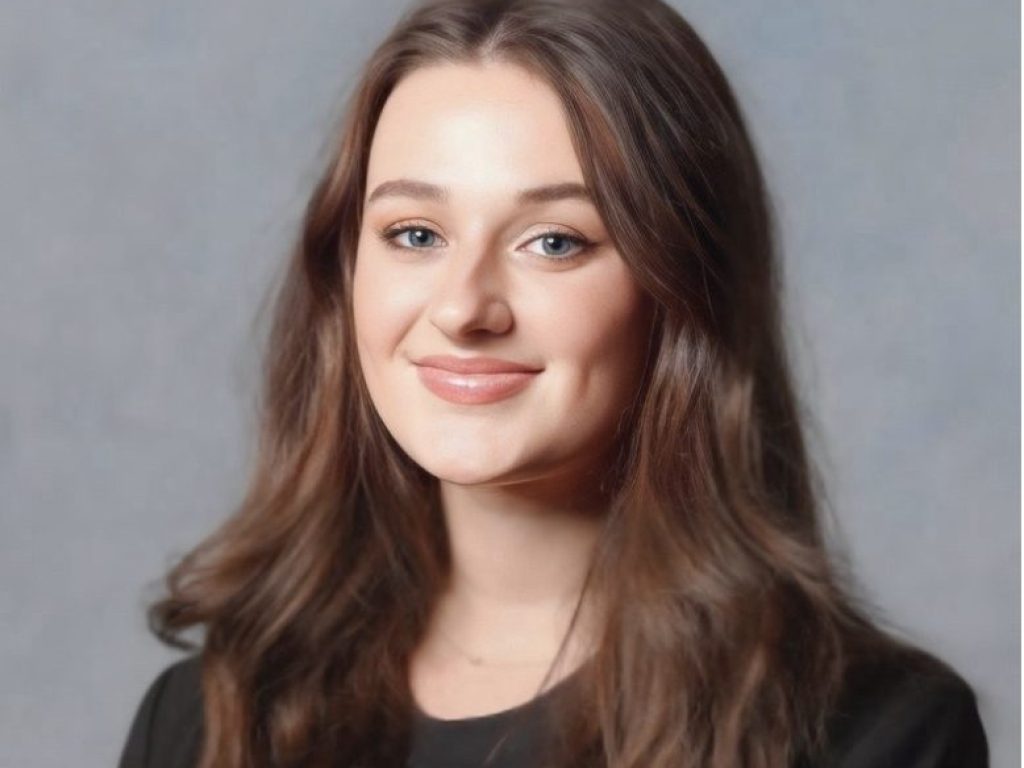 Photo of Emma Baynard '26