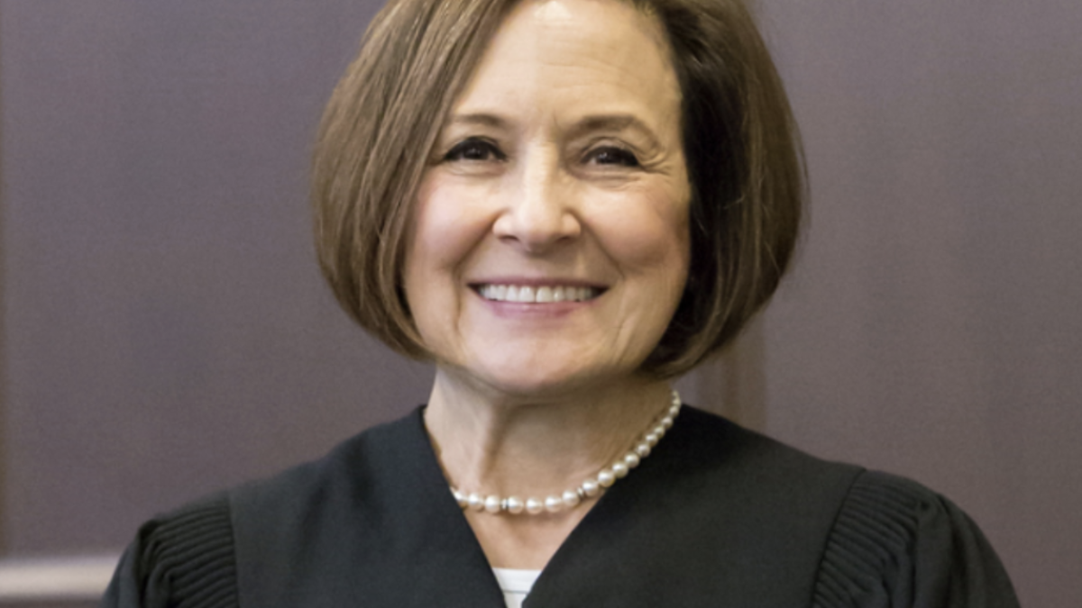 Photo of The Honorable Ann Marie Calabria ‘83